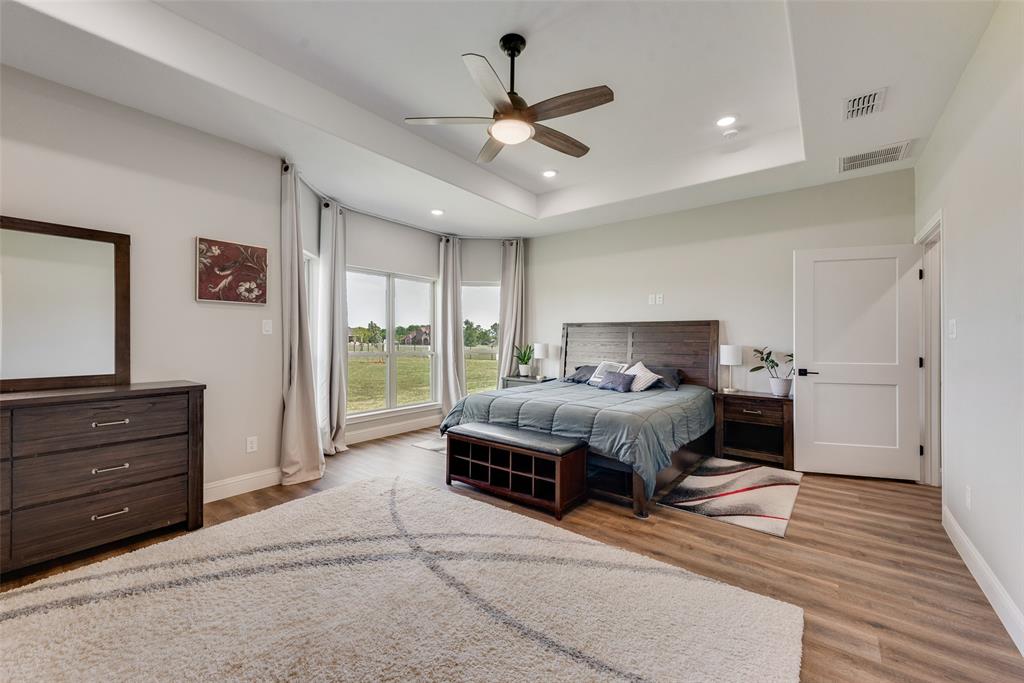 1044 Encino Court Wills Point, TX 75169 - Photo 16 of 36