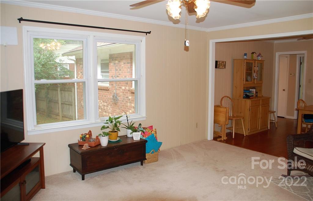 206 Clearbrook Road Matthews, NC 28105 - Photo 14 of 29 Gallery Image 14
