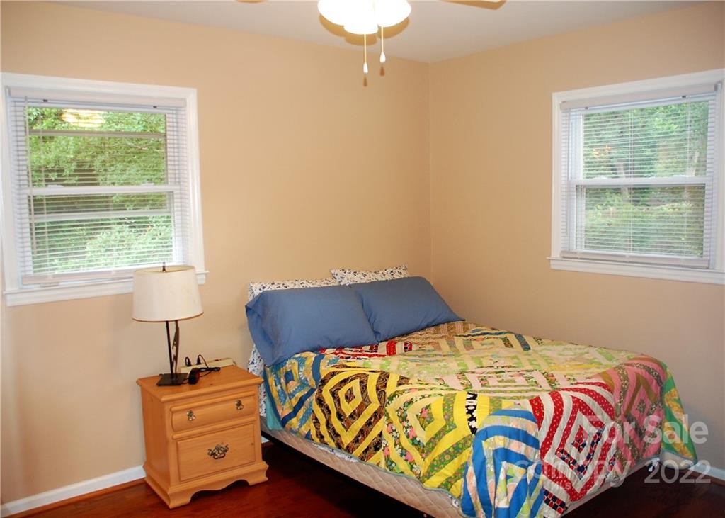 206 Clearbrook Road Matthews, NC 28105 - Photo 18 of 29 Gallery Image 18