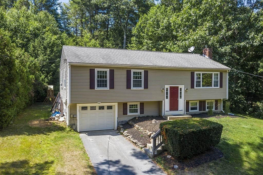 12 Patricia Road, Westminster, MA 01473 Compass