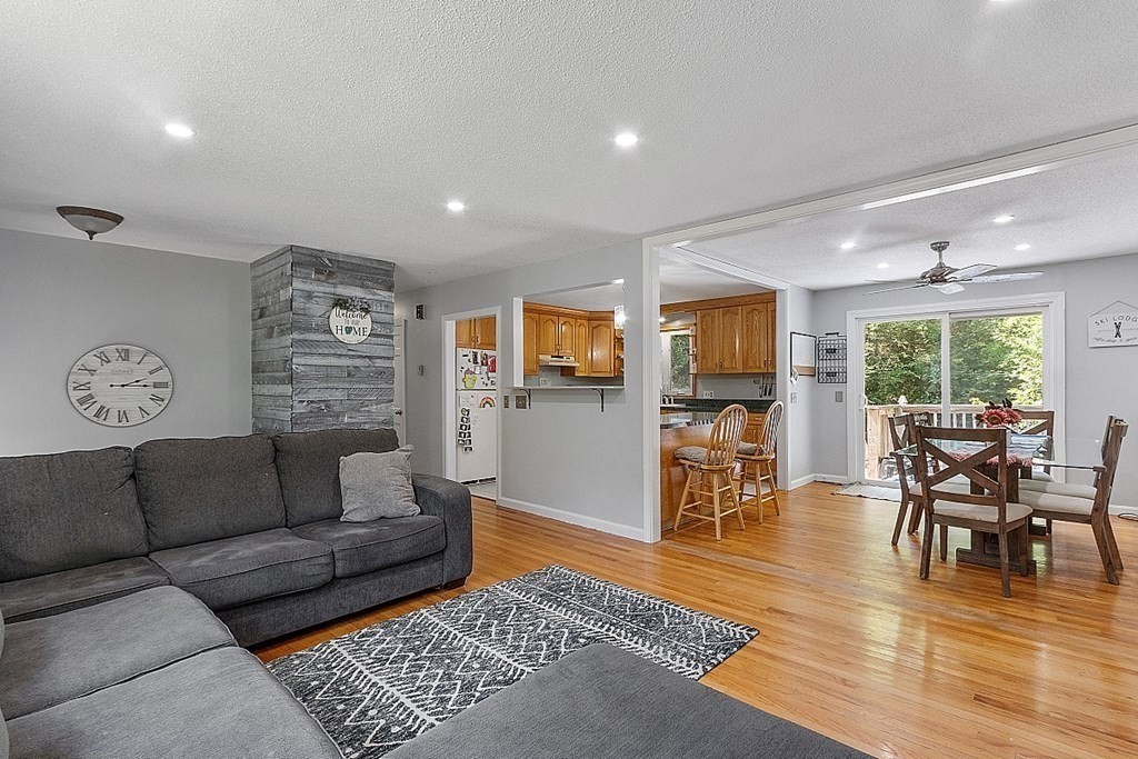 12 Patricia Road Westminster, MA 01473 - Photo 4 of 42