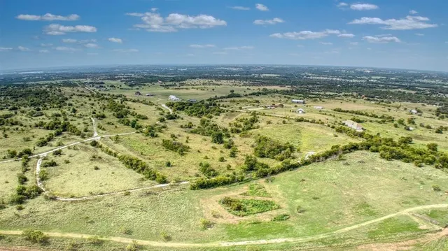 $31,478,108 | 5350 Upper Denton Road, Weatherford, TX 76085