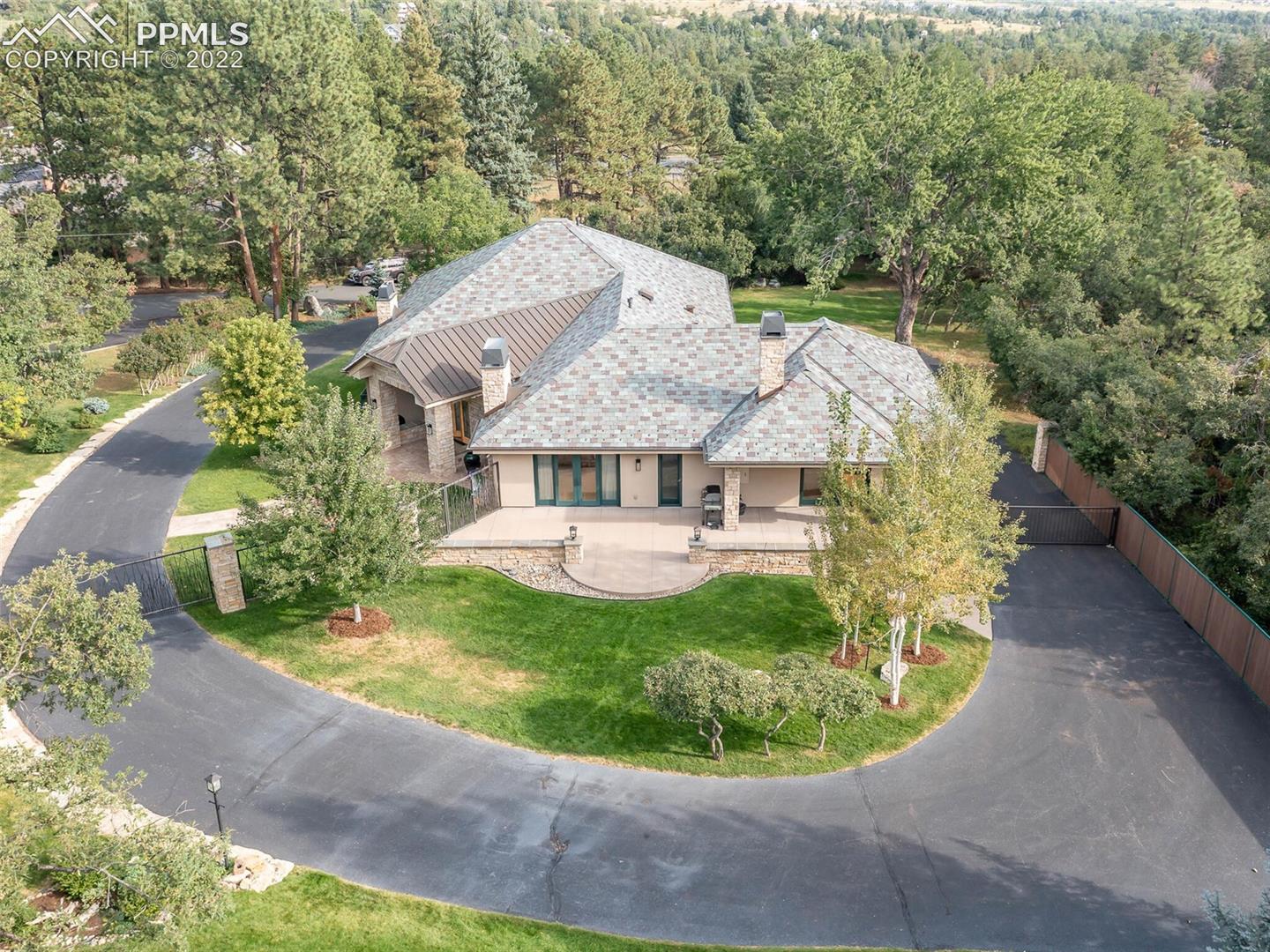 5 Alta Vista Road Colorado Springs, CO 80906 - Photo 3 of 49 Gallery Image 3