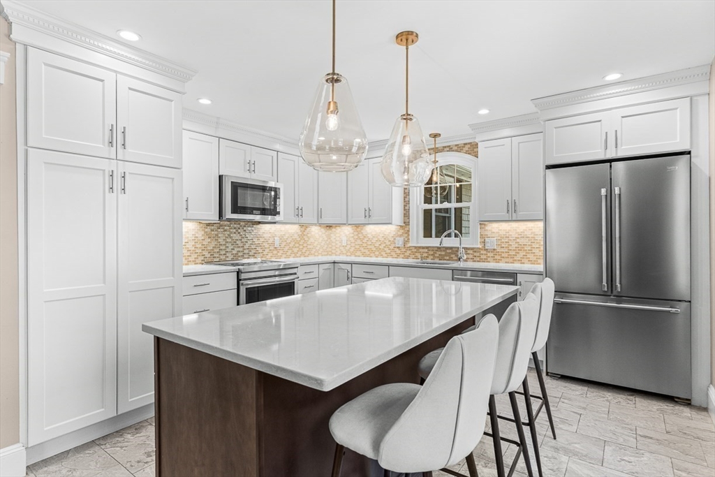 407 Walpole Street Canton, MA 02021 - Photo 3 of 26 Gallery Image 3