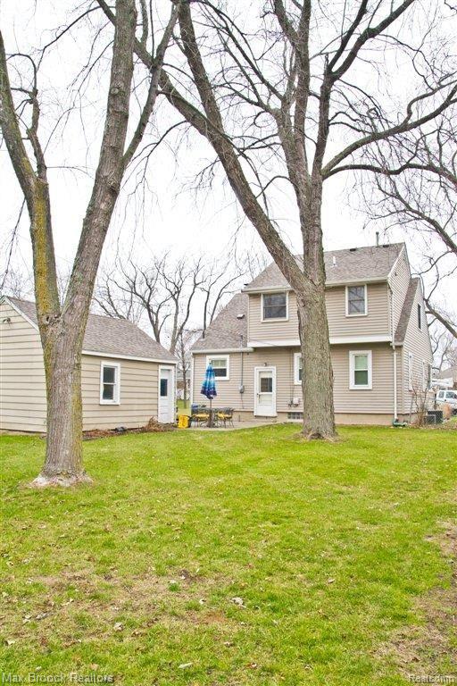 2213 Earlmont Road Berkley, MI 48072 - Photo 16 of 16