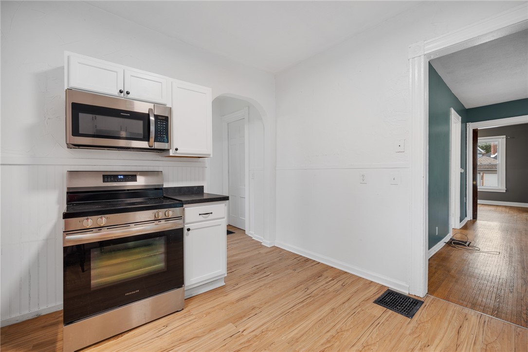 253 Benton Street Rochester, NY 14620 - Photo 24 of 40