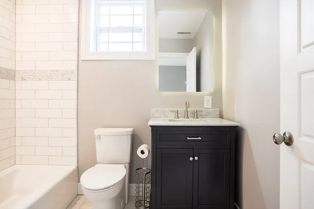 $4,800 | 40 Champney Street, Unit 1, Boston, MA 02135