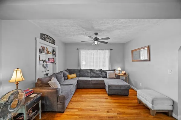 $324,900 | 232 North Main Street, Cambridge Springs, PA 16403