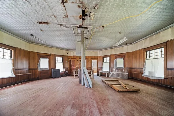 $324,900 | 232 North Main Street, Cambridge Springs, PA 16403