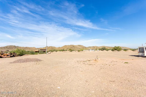 $300,000 | 11620 South 37th Avenue, Unit 15, Laveen, AZ 85339