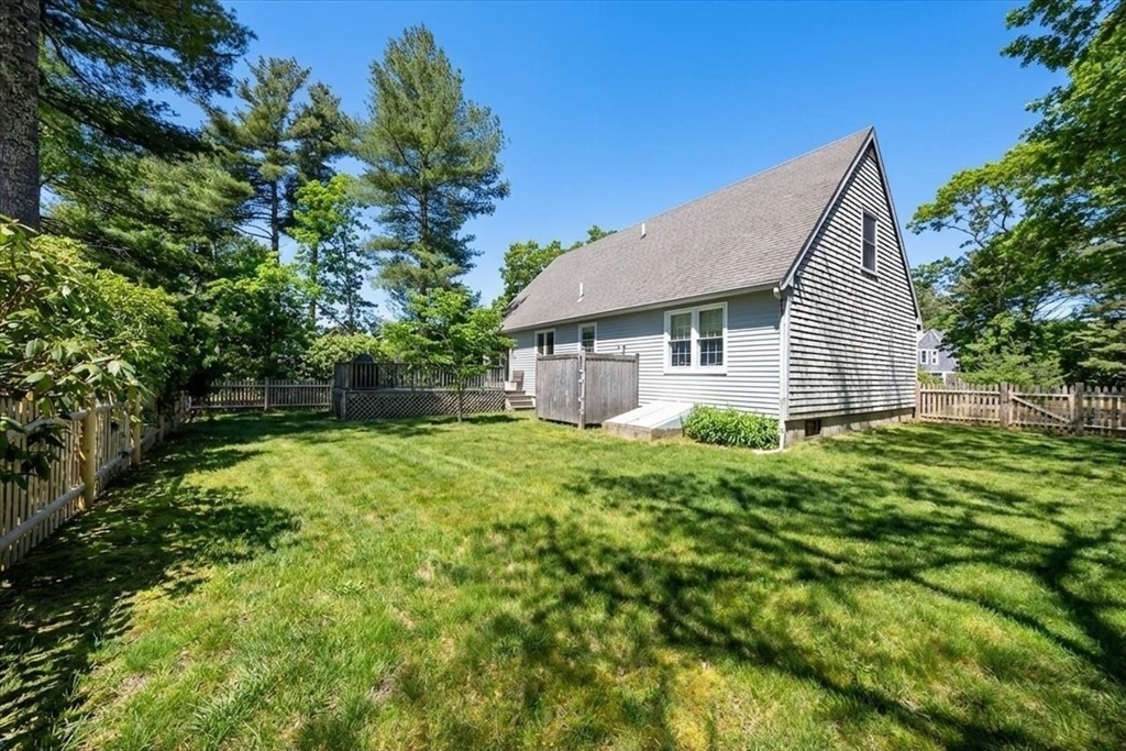 47 Cherry Tree Road Barnstable, MA 02635 - Photo 20 of 25