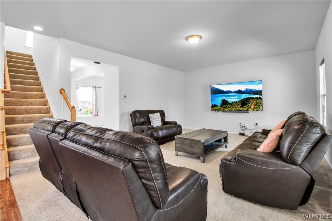 4938 Cloverleaf Lane Pendleton, NY 14094 - Photo 12 of 49