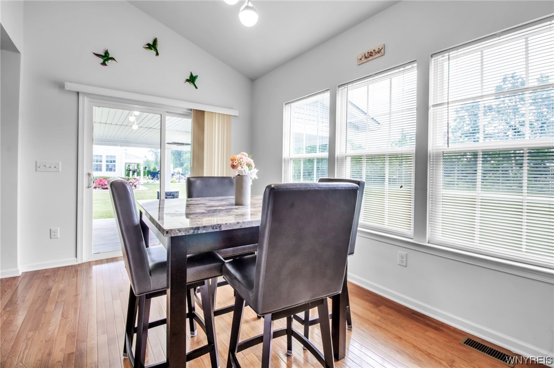 4938 Cloverleaf Lane Pendleton, NY 14094 - Photo 22 of 49