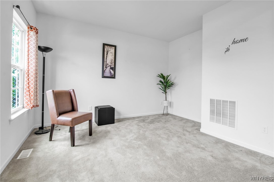 4938 Cloverleaf Lane Pendleton, NY 14094 - Photo 5 of 49