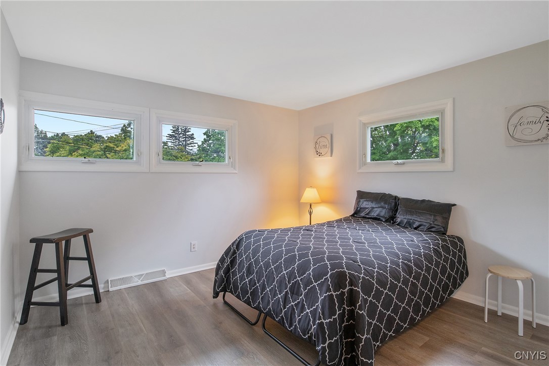 106 Sylvan Way Camillus, NY 13031 - Photo 15 of 32 Main Bedroom
