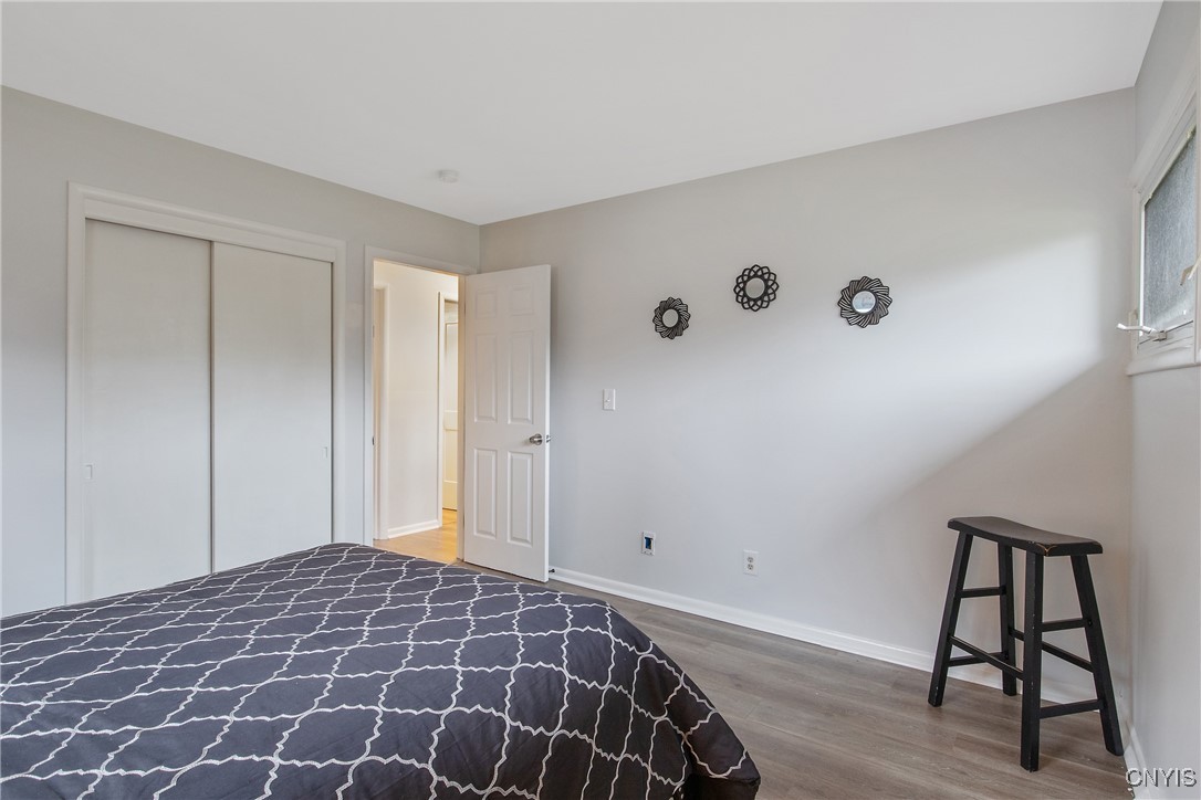 106 Sylvan Way Camillus, NY 13031 - Photo 17 of 32 Main Bedroom