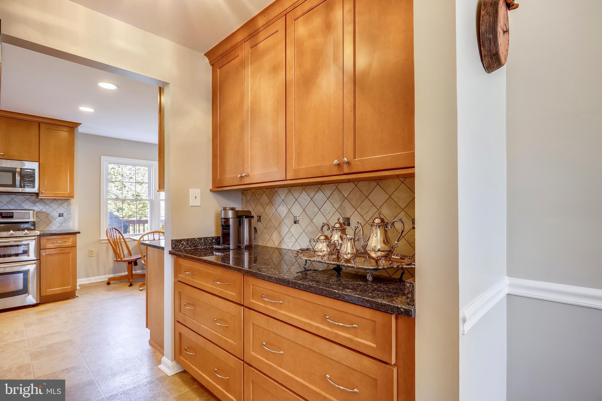 1613 Chester Mill Road Silver Spring, MD 20906 - Photo 12 of 38 Butler's pantry