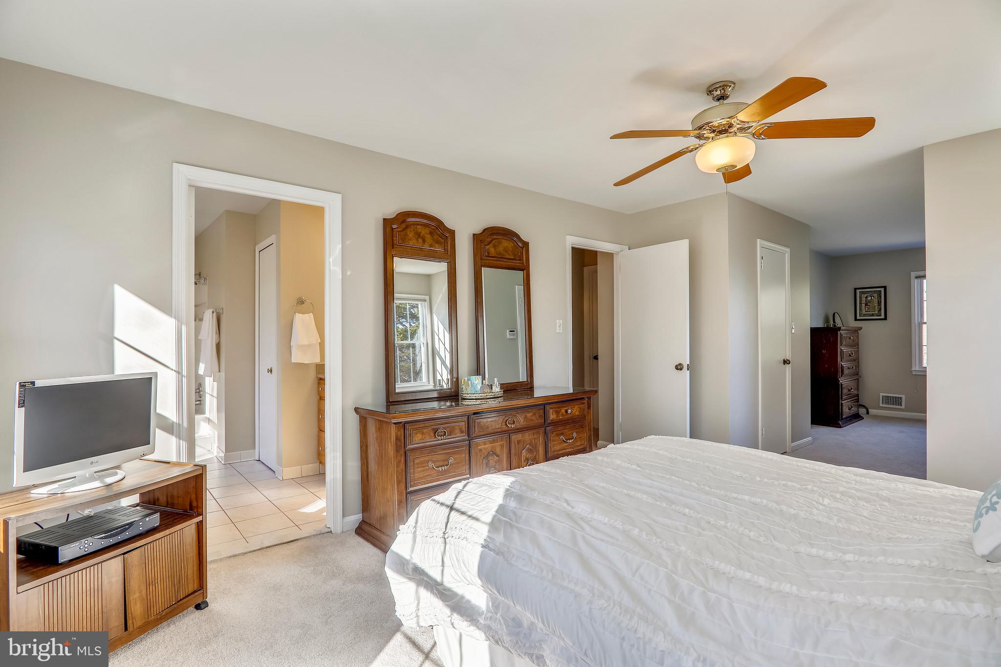 1613 Chester Mill Road Silver Spring, MD 20906 - Photo 23 of 38 Master bedroom w sitting area