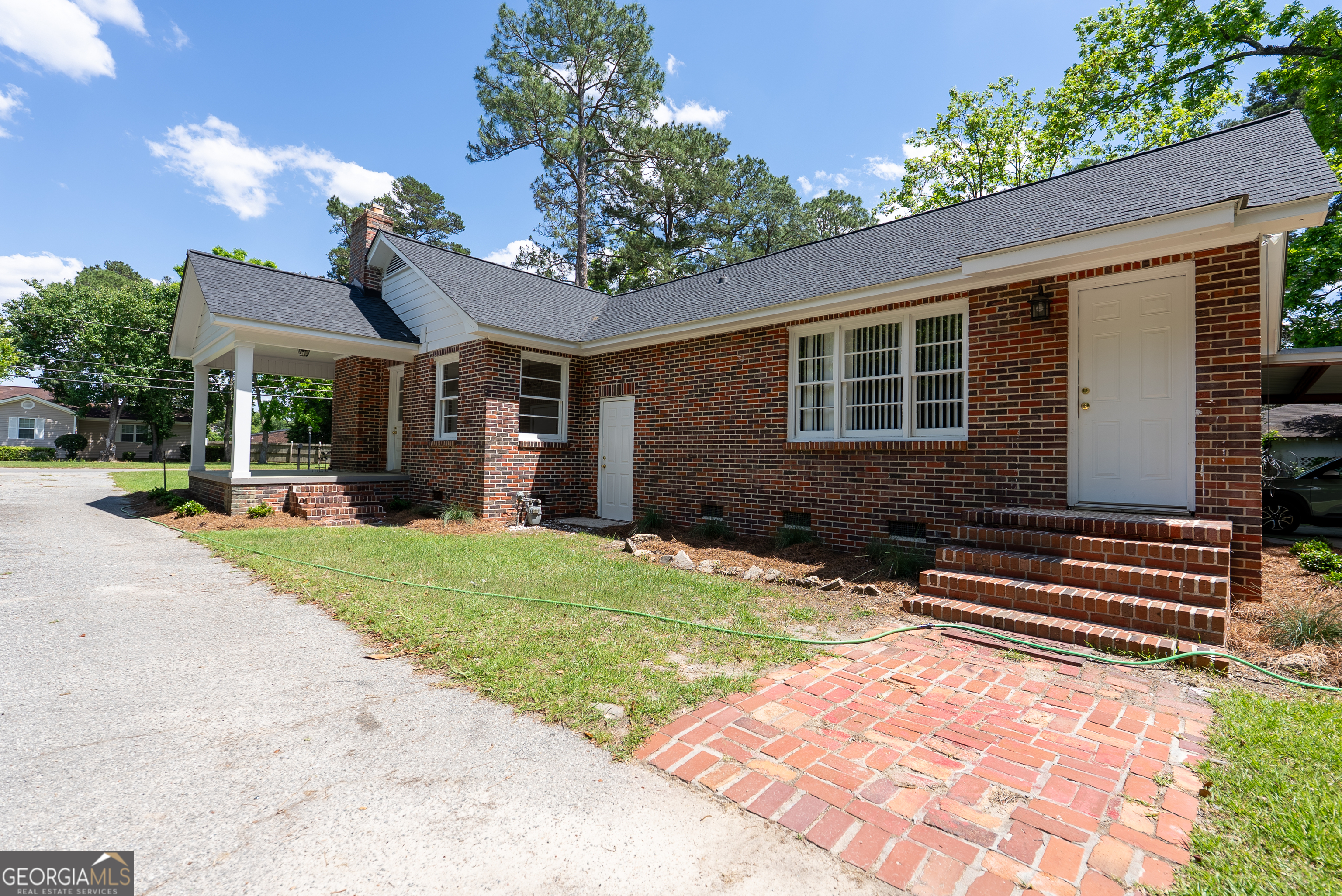 375 Palmer Street Southwest Pelham, GA 31779 - Photo 3 of 46
