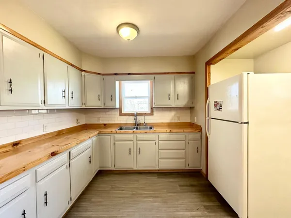 $199,900 | 406 1st Street Northeast, Deer River, MN 56636