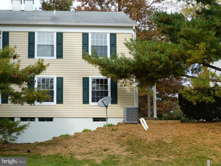 125 Hammershire Road, Unit C Reisterstown, MD 21136 - Photo 1 of 30 3 level TH, new windows,new pergo & carpet