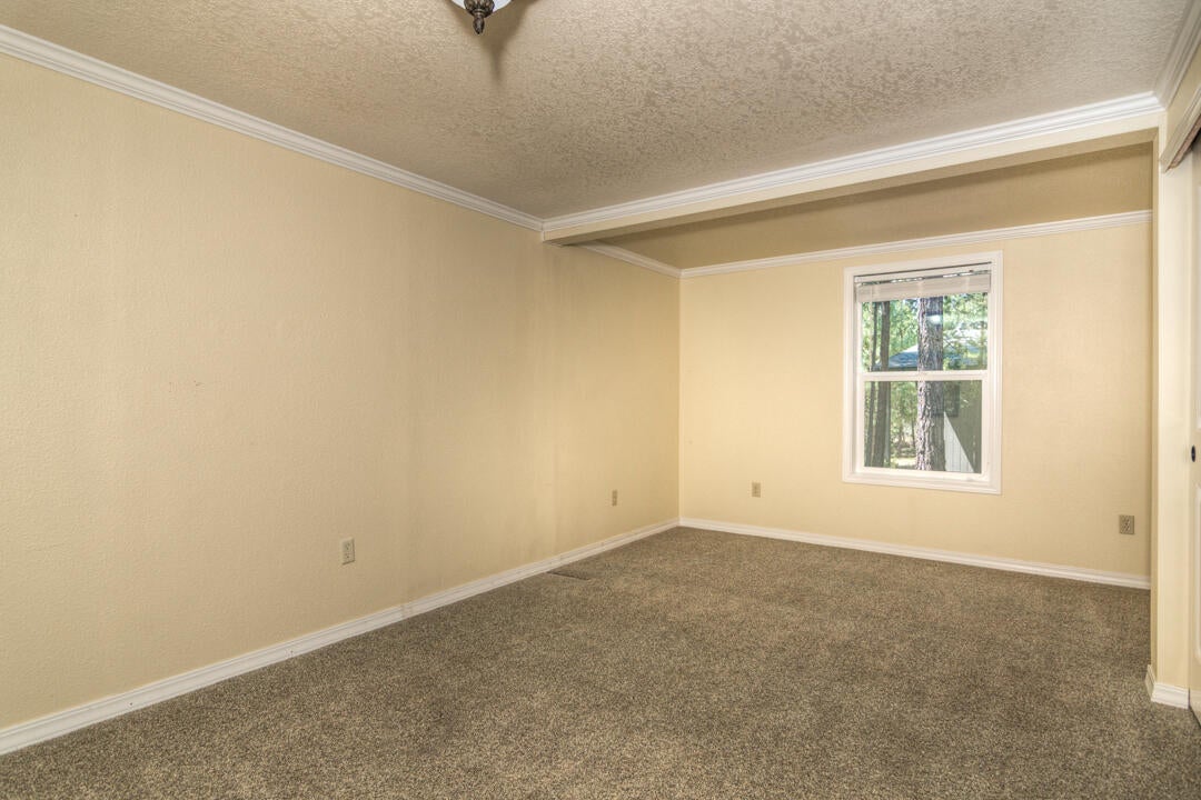16879 Covina Road Bend, OR 97707 - Photo 30 of 46 28