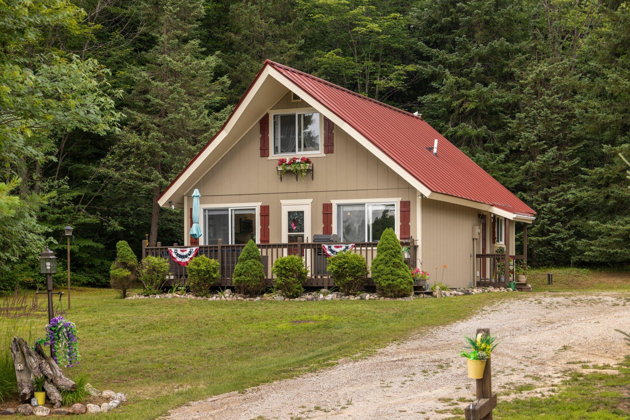 10945 Pleasant Ridge Road Elmira, MI 49730 - Photo 4 of 51 Gallery Image 4
