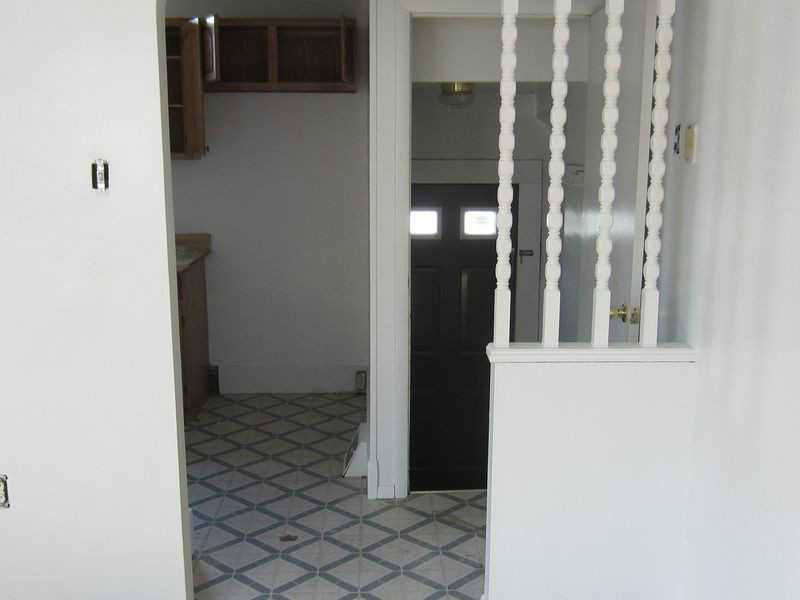 418 Virginia Avenue Rochester, PA 15074 - Photo 6 of 13 Kitchen.
