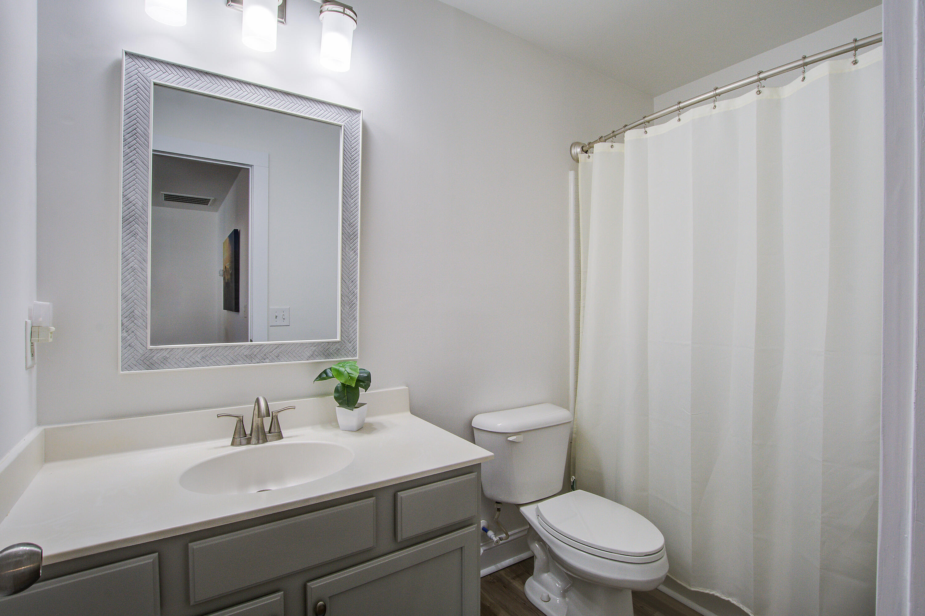 156 Woodward Road Goose Creek, SC 29445 - Photo 28 of 43 156 (27)