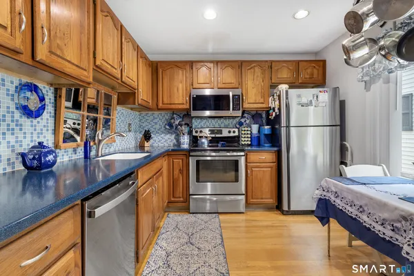 $325,000 | 8 Belmont Lane, Unit 8, Danbury, CT 06810