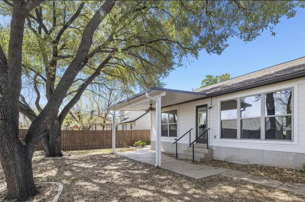 $3,100 | 11805 Carshalton Drive, Austin, TX 78758