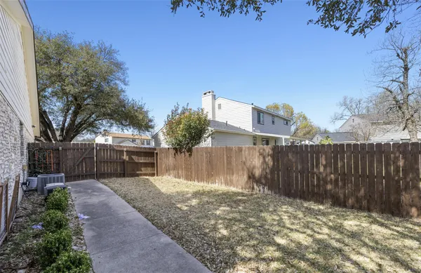 $3,100 | 11805 Carshalton Drive, Austin, TX 78758