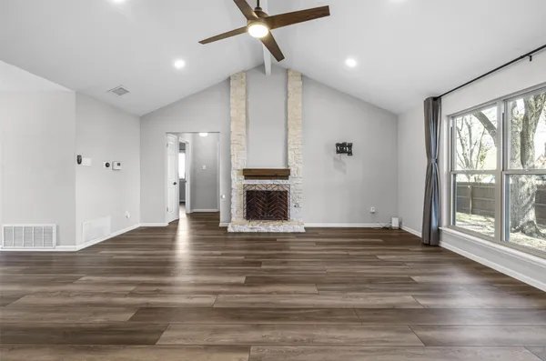 $3,100 | 11805 Carshalton Drive, Austin, TX 78758