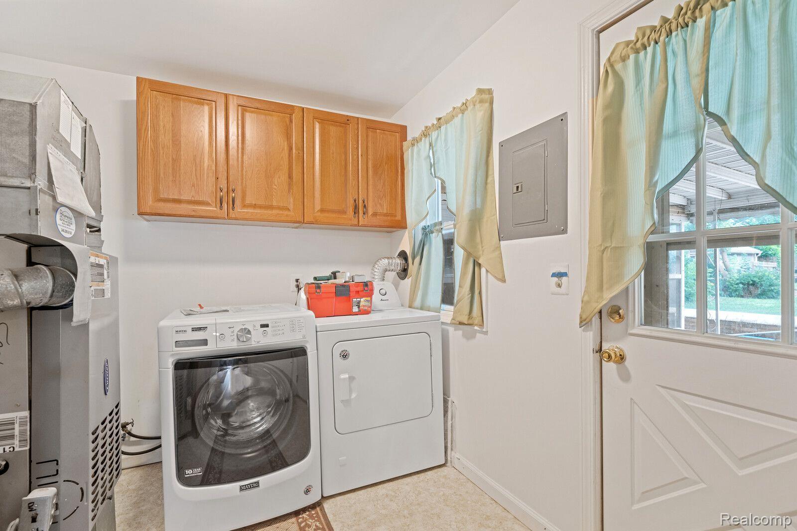 3205 Gerald Avenue Rochester, MI 48307 - Photo 27 of 30 Gallery Image 27