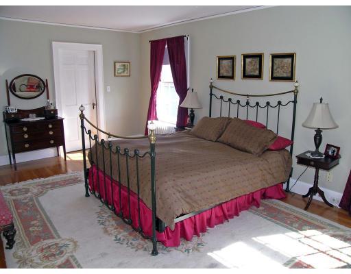33 Gale Road Belmont, MA 02478 - Photo 6 of 13