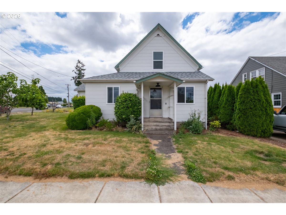 485 North Main Street Mount Angel, OR 97362 - Photo 1 of 45