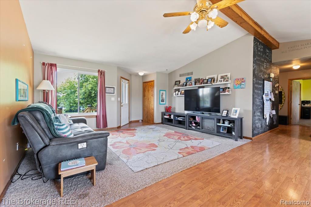 13143 South Reed Road Byron, MI 48418 - Photo 21 of 41