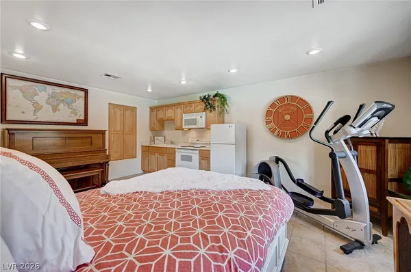 $890,000 | 548 Radwick Drive, Las Vegas, NV 89110