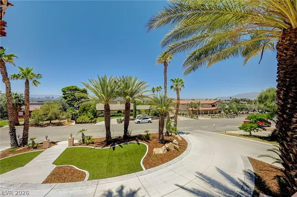 $890,000 | 548 Radwick Drive, Las Vegas, NV 89110