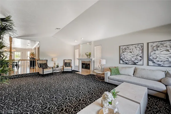 $890,000 | 548 Radwick Drive, Las Vegas, NV 89110