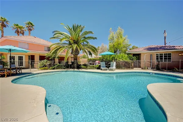 $890,000 | 548 Radwick Drive, Las Vegas, NV 89110