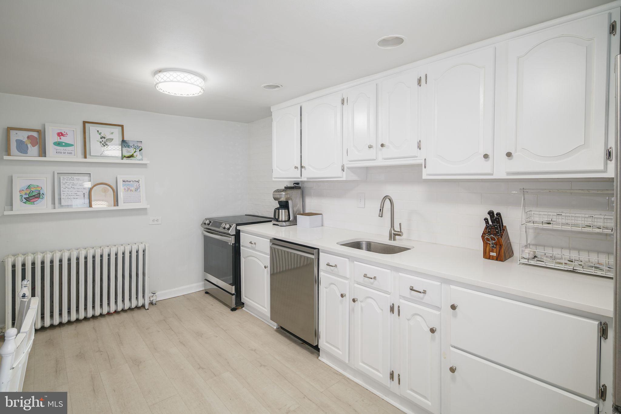 19 Merion Avenue Conshohocken, PA 19428 - Photo 11 of 27 Kitchen