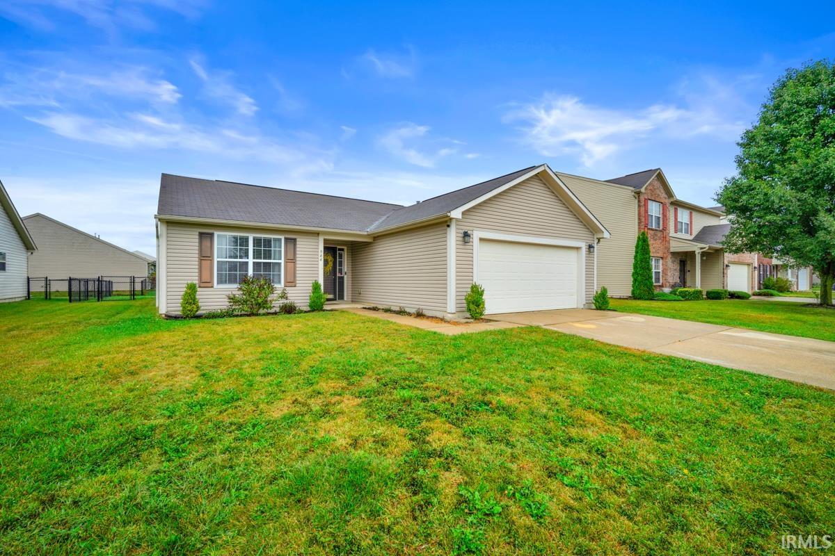 944 Zartman Road Kokomo, IN 46902 - Photo 2 of 34 Gallery Image 2