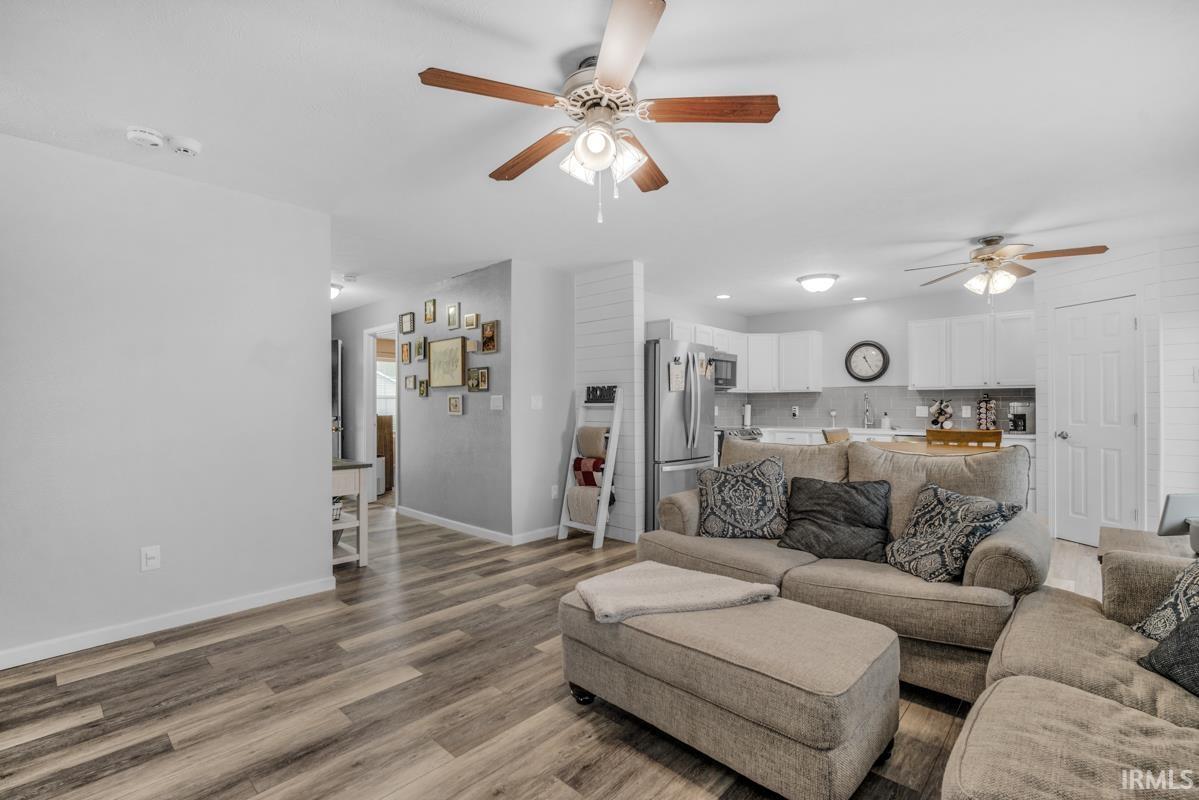 944 Zartman Road Kokomo, IN 46902 - Photo 4 of 34 Gallery Image 4