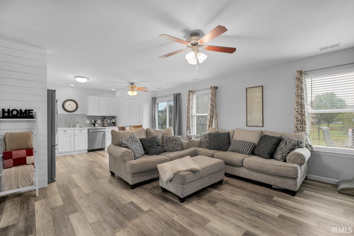 944 Zartman Road Kokomo, IN 46902 - Photo 8 of 34 Gallery Image 8