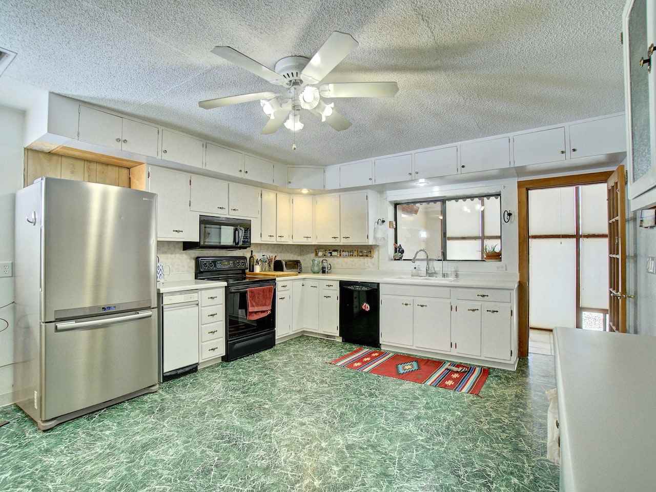 1499 14 Road Loma, CO 81524 - Photo 5 of 26 Gallery Image 5