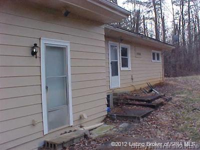 1301 Country Club Road Southeast Corydon, IN 47112 - Photo 2 of 6 Gallery Image 2