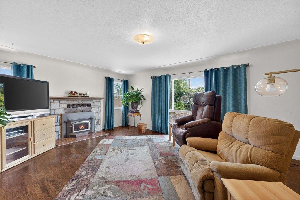 546 Green Valley Road Watsonville, CA 95076 - Photo 11 of 54