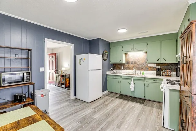 $220,000 | 251 Industrial Road, Walterboro, SC 29488