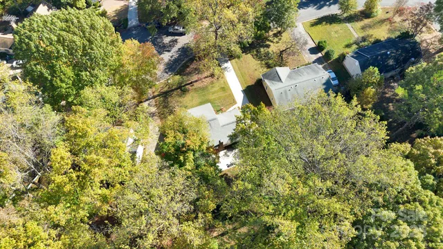 a view of a park with welcome board